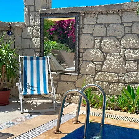 Evalacati - Harnup- Detached House With Private Pool And Garden Villa