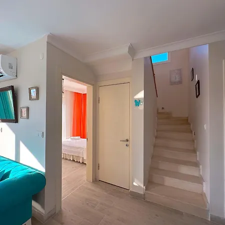 Evalacati - Harnup- Tamamen Muestakil Villa Alaçatı
