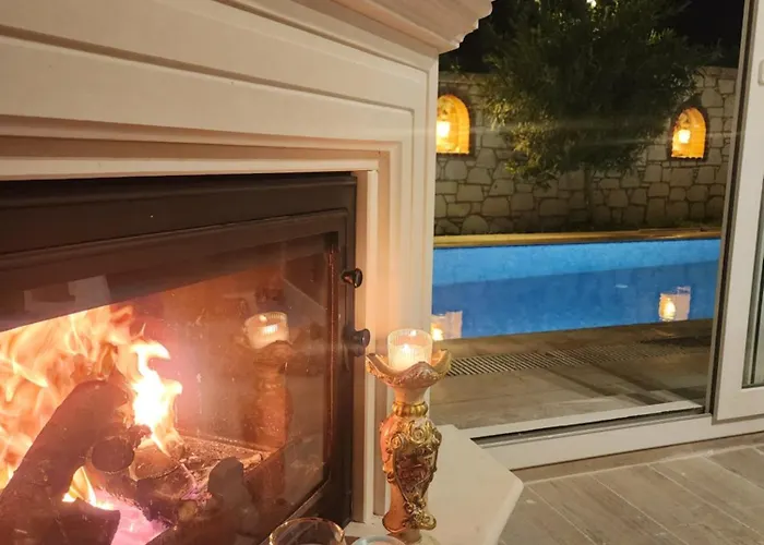 Evalacati - Harnup- Tamamen Muestakil וילה